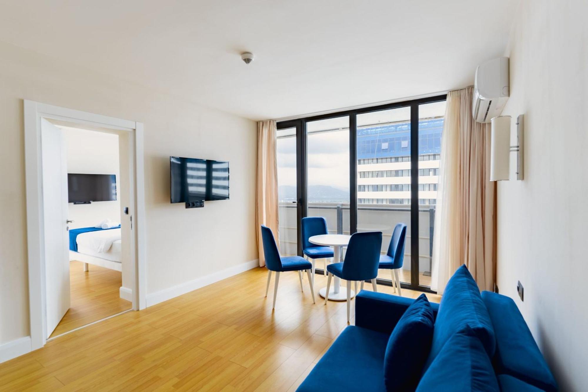 Relax And Unwind Premier Sea View Aparthotel In Batumi Eksteriør bilde