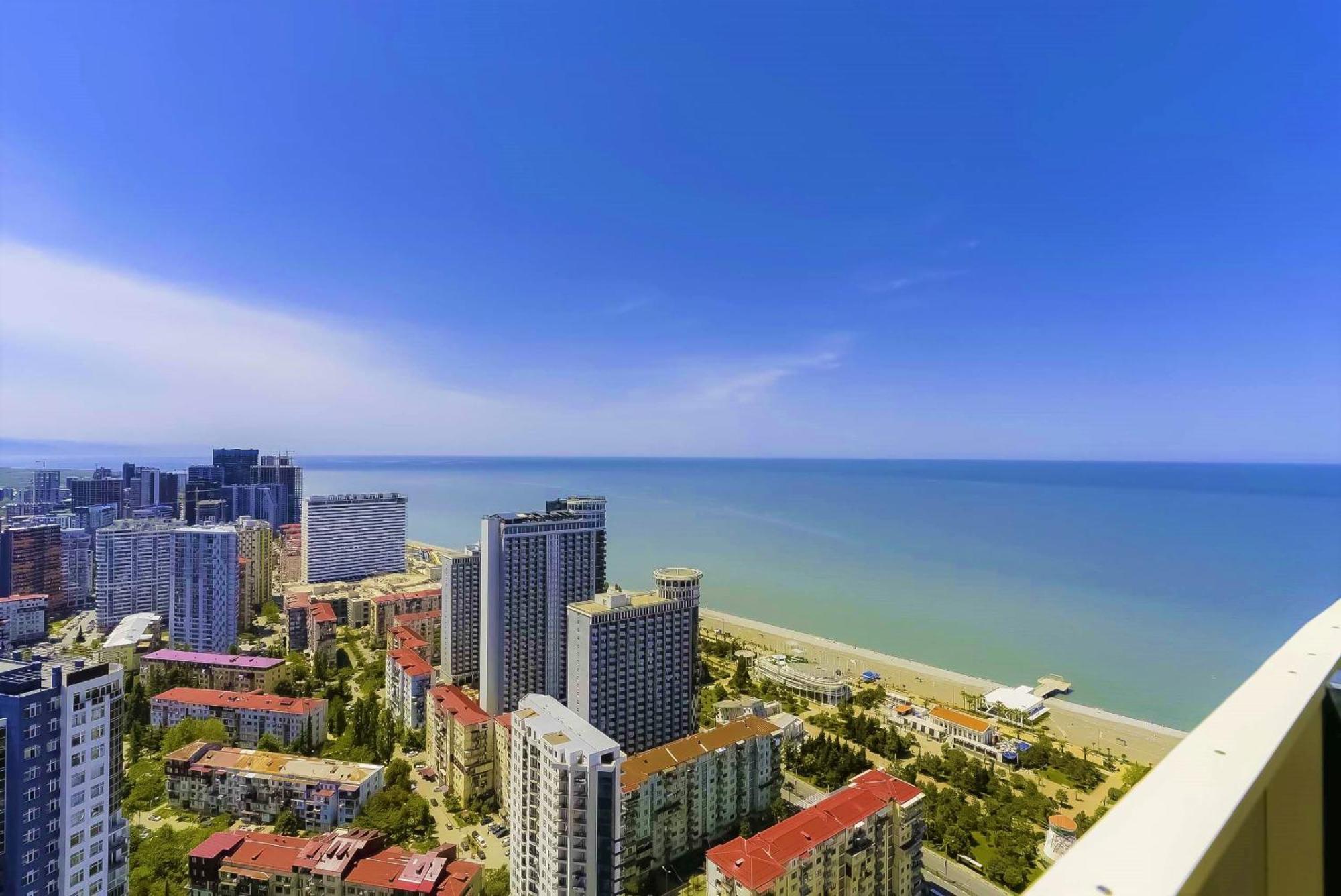 Relax And Unwind Premier Sea View Aparthotel In Batumi Eksteriør bilde